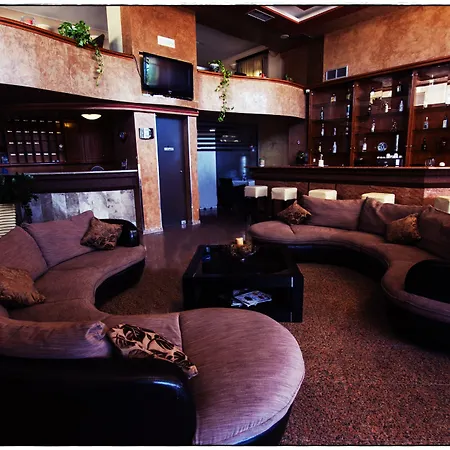 Comfort شقة فندقية Rhodes City