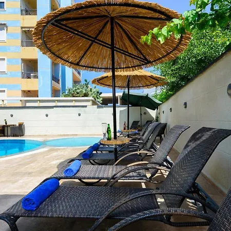 Comfort アパートホテル Rhodes City