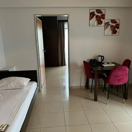 Comfort Aparthotel 4*