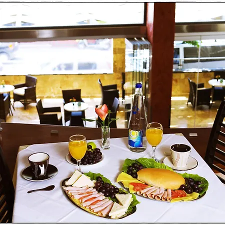 アパートホテル Comfort Rhodes City