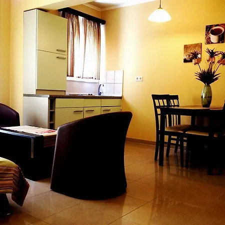 Апарт-отель Comfort 4*